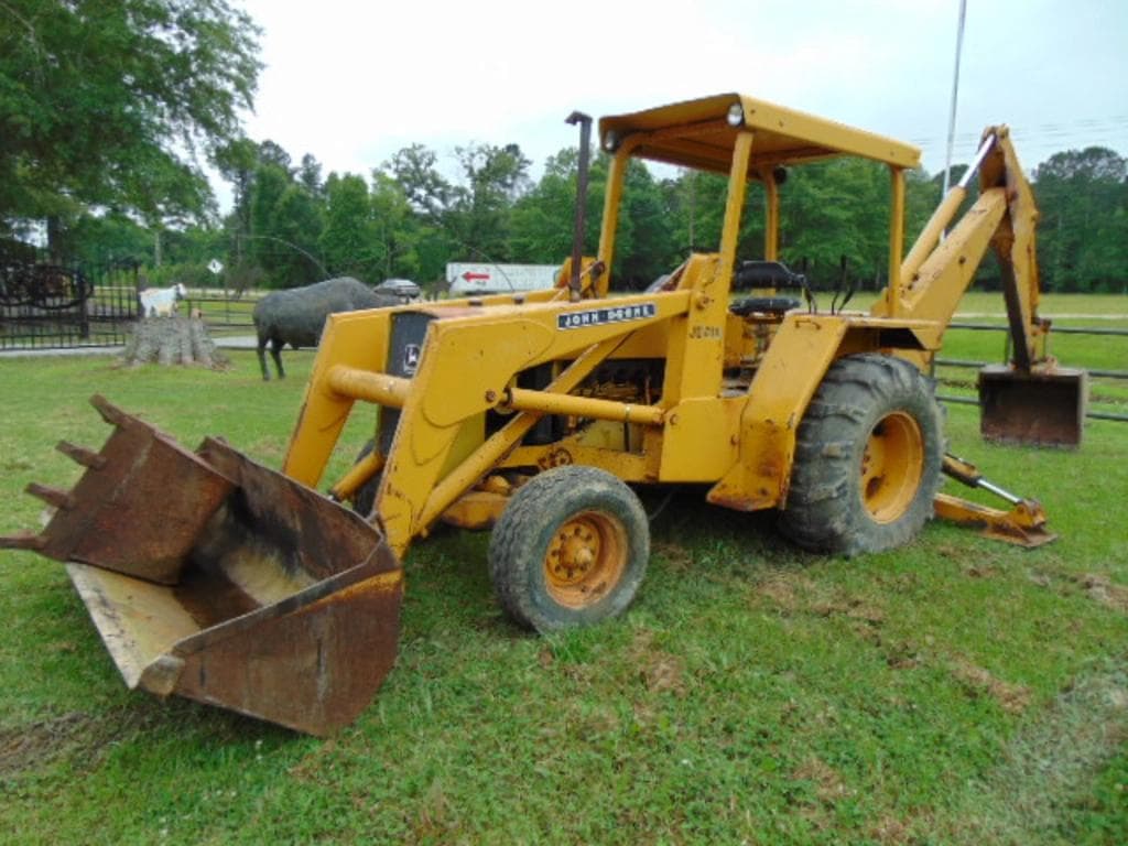 Image of John Deere 410 Primary image