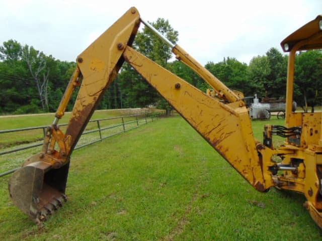 Image of John Deere 410 equipment image 2