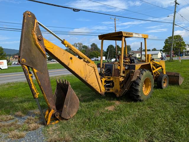 Image of John Deere 410 equipment image 4