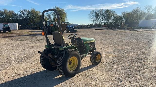 Image of John Deere 4100 equipment image 3