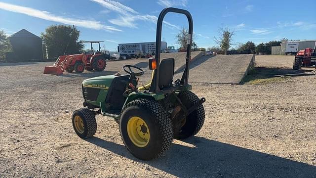 Image of John Deere 4100 equipment image 2