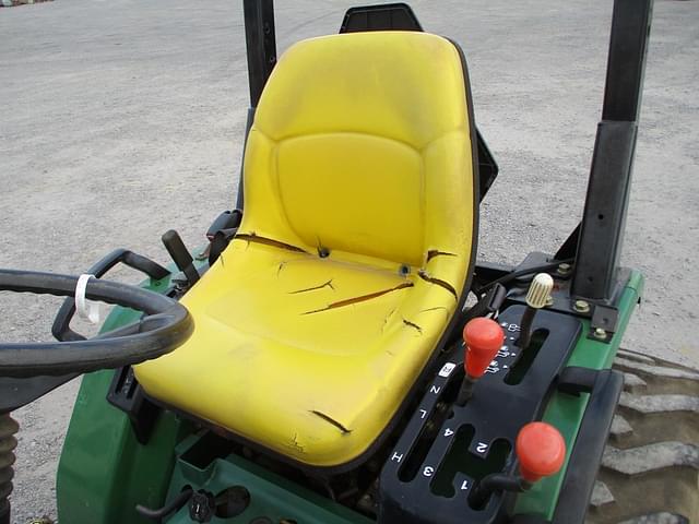 Image of John Deere 4100 equipment image 3