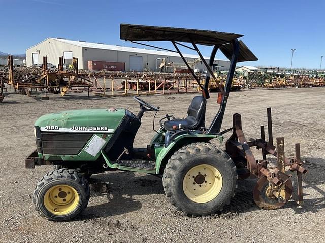 Image of John Deere 4100 equipment image 1