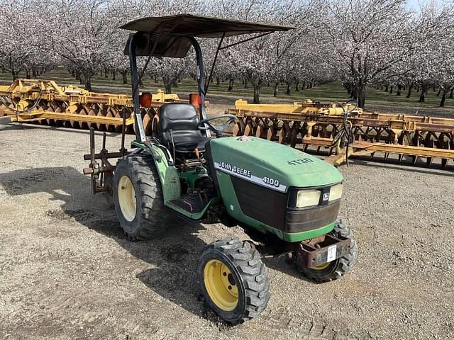 Image of John Deere 4100 equipment image 3