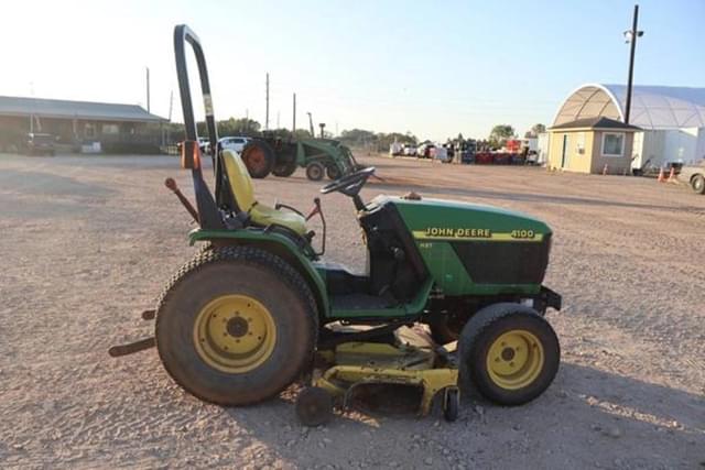 Image of John Deere 4100 equipment image 3