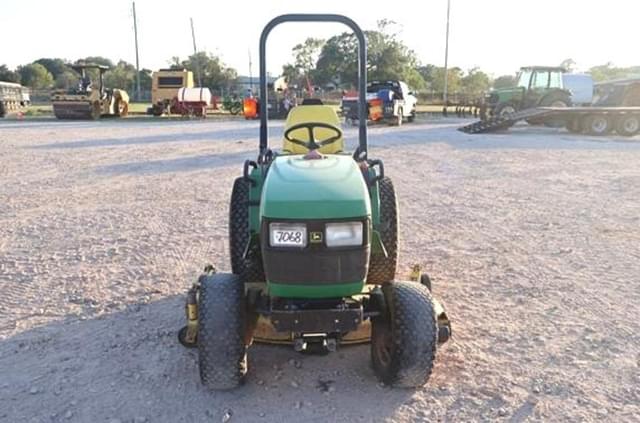 Image of John Deere 4100 equipment image 1