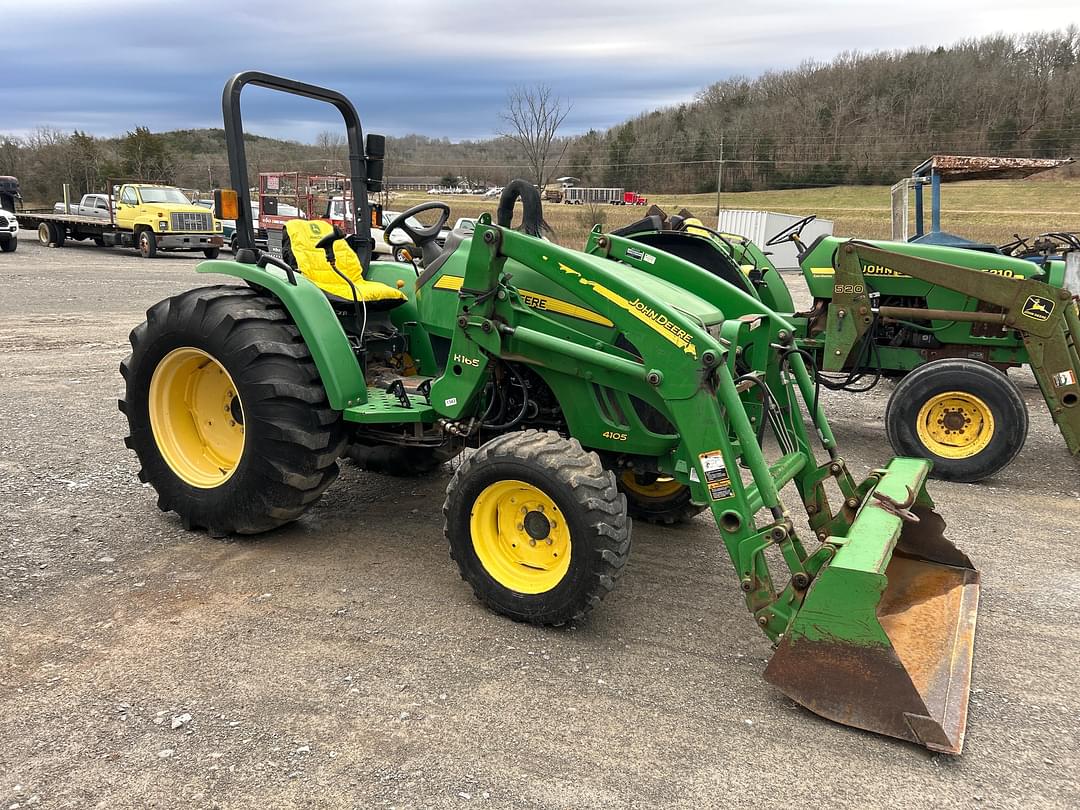 Image of John Deere 4105 Primary image