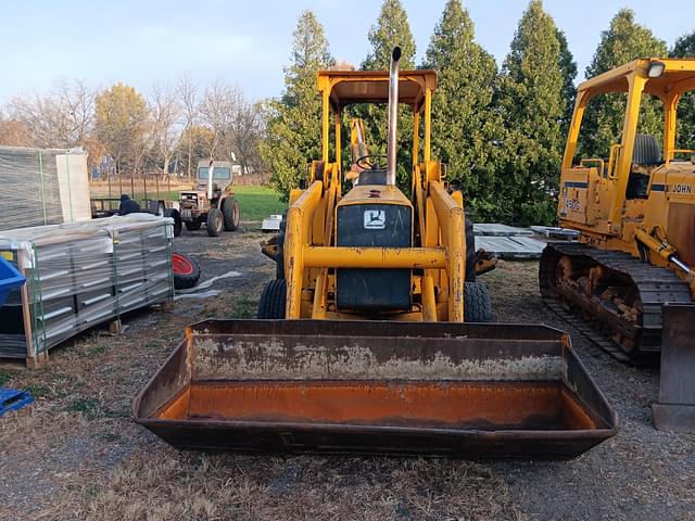 Image of John Deere 410B equipment image 1