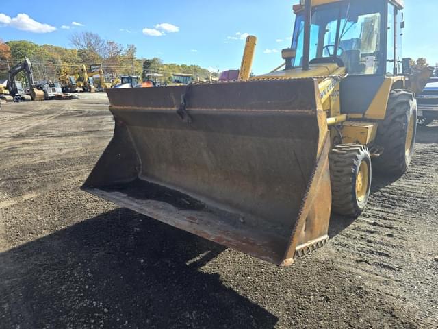 Image of John Deere 410C equipment image 1