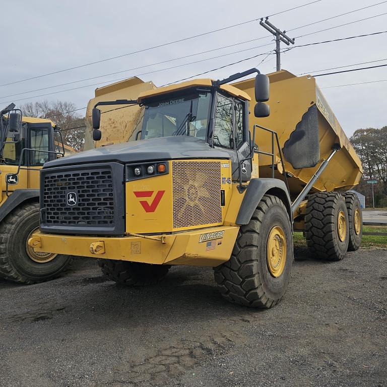 Image of John Deere 410E Primary image