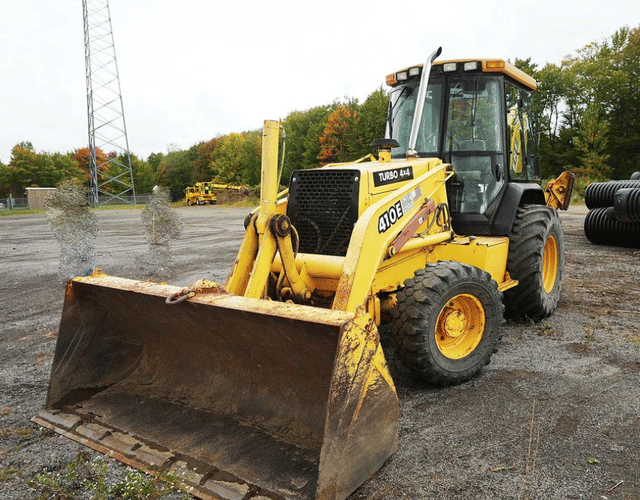 Image of John Deere 410E Turbo equipment image 2