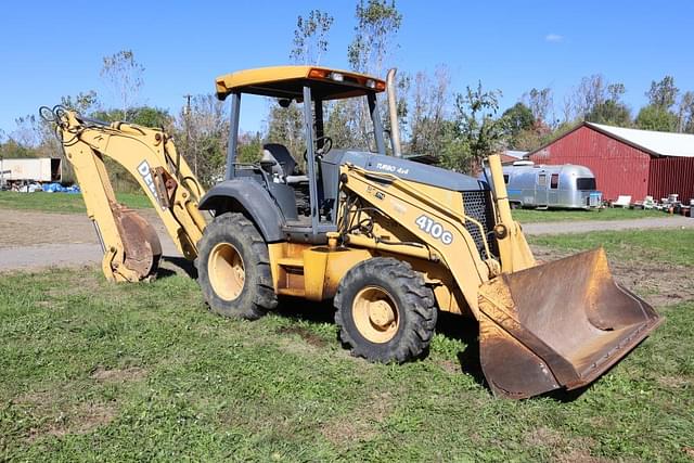 Image of John Deere 410G equipment image 1