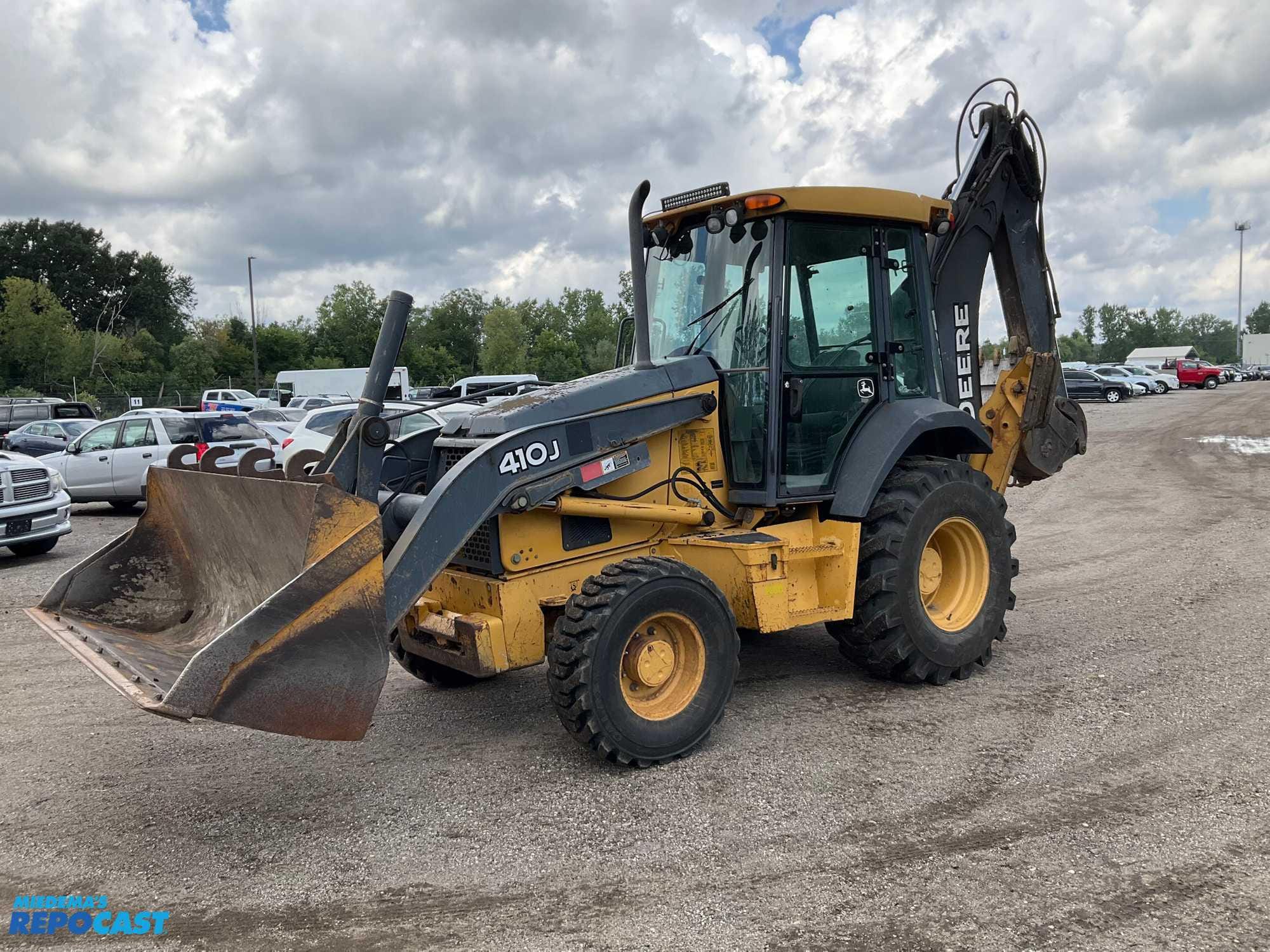 Main image John Deere 410J