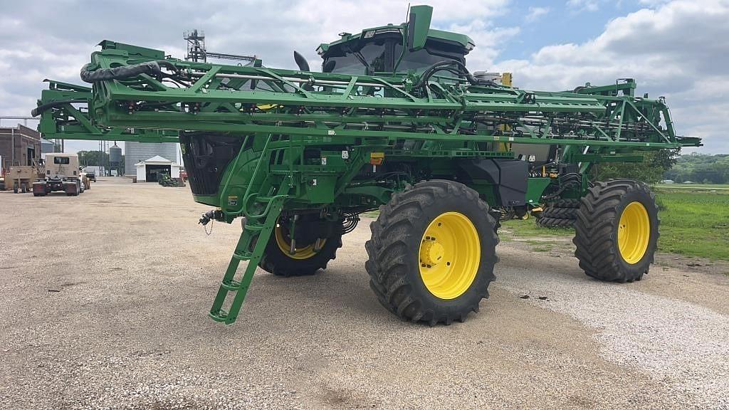 Image of John Deere 410R Primary image