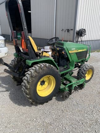 Image of John Deere 4110 equipment image 1