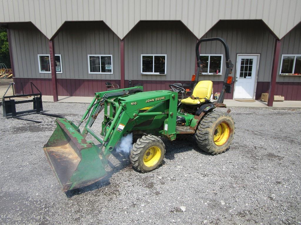 Image of John Deere 4110 Primary image