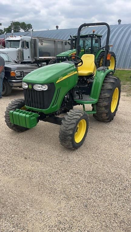 Image of John Deere 4120 Primary image