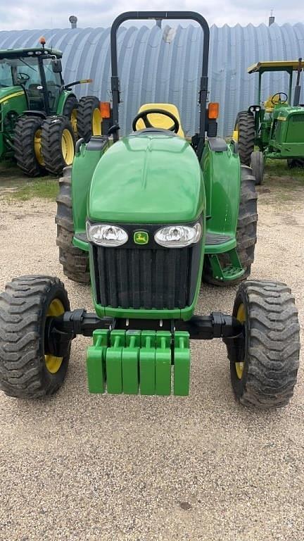 Image of John Deere 4120 equipment image 2