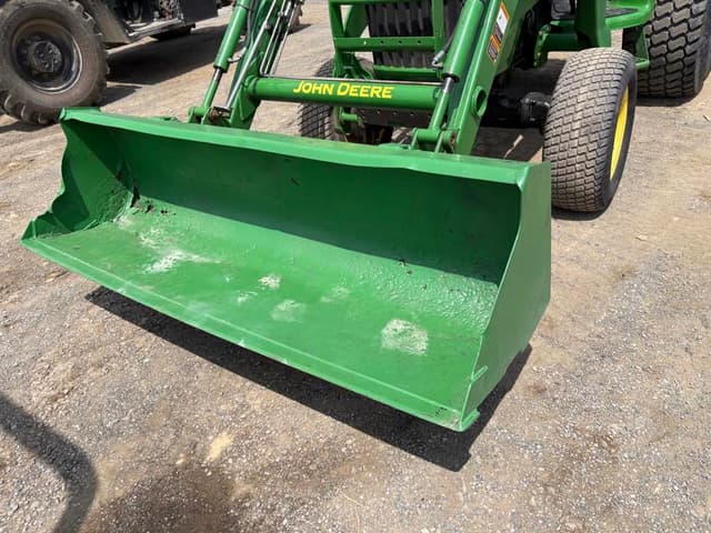 Image of John Deere 4120 equipment image 3