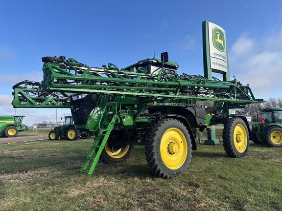 2025 John Deere 412R Equipment Image0