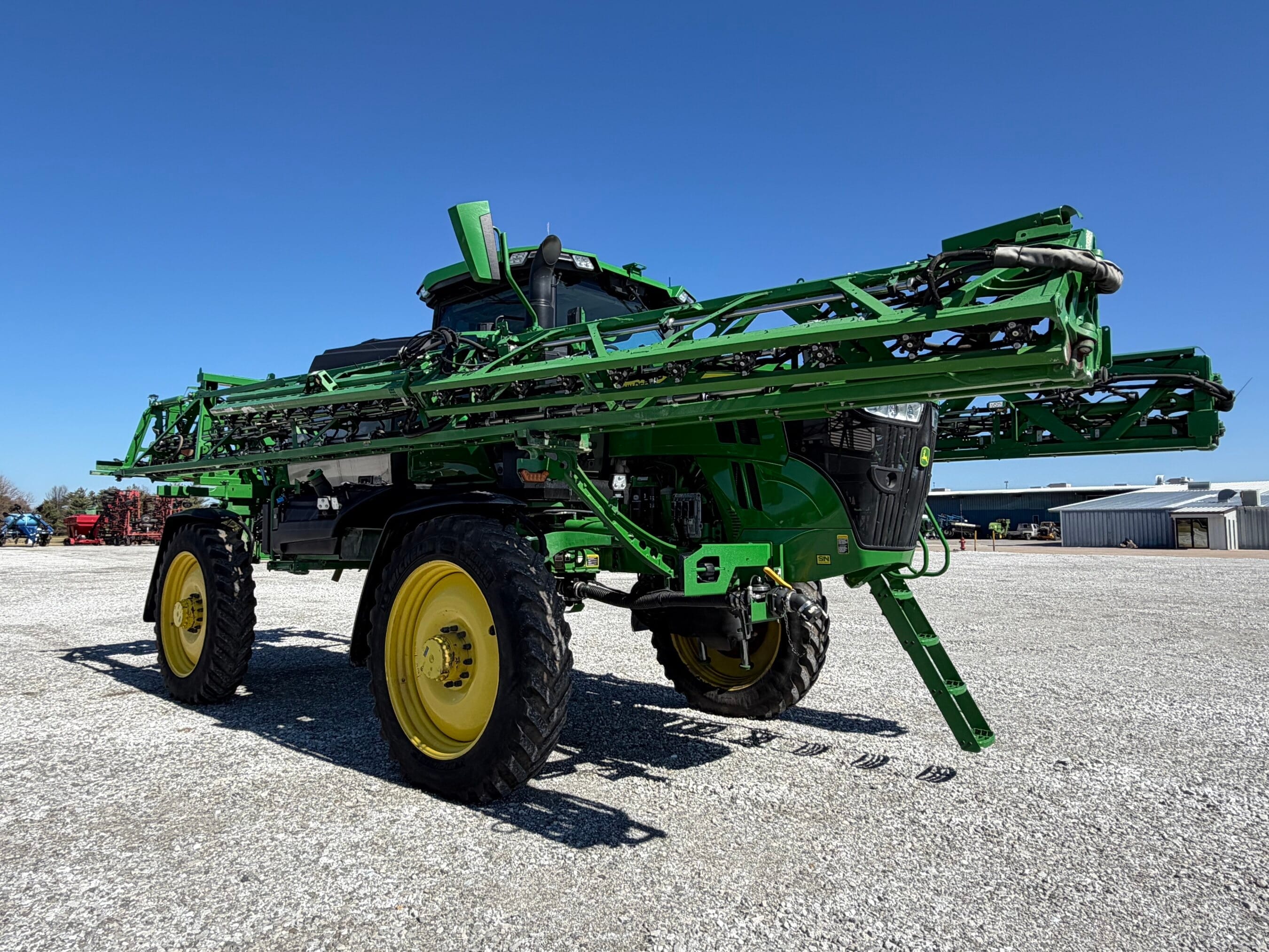 2022 John Deere 412R Equipment Image0