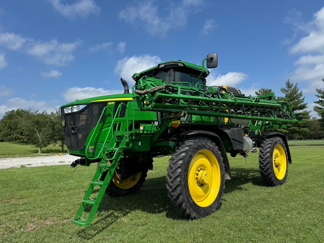 Image of John Deere 412R Primary image