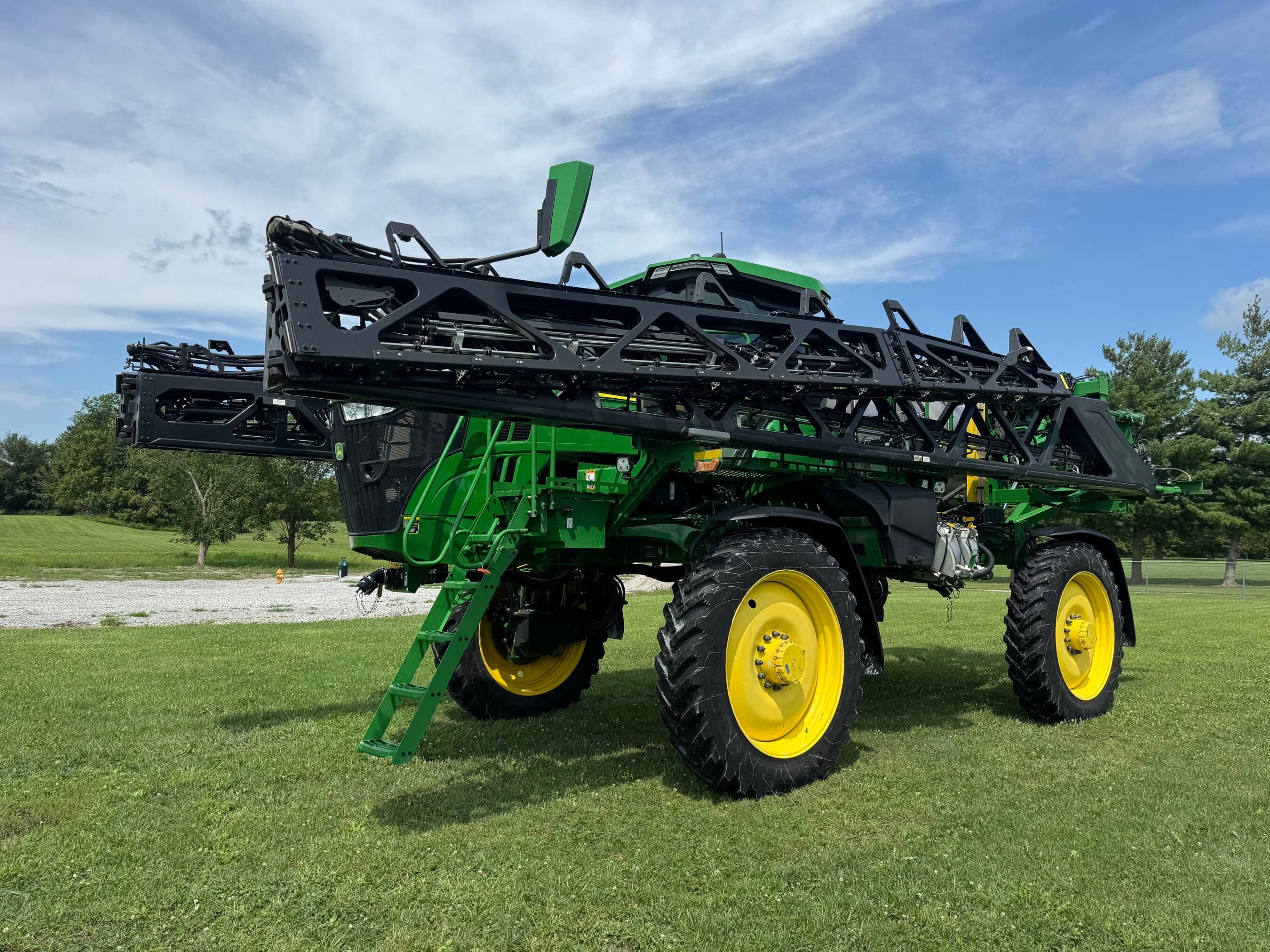 2024 John Deere 412R Equipment Image0