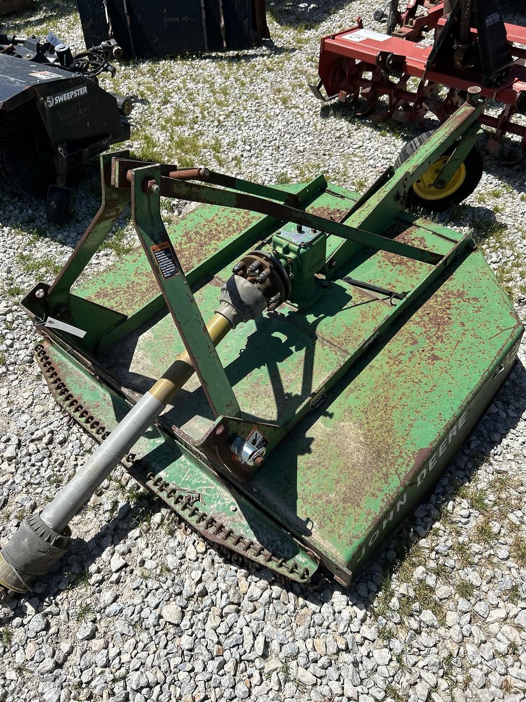 Image of John Deere 413 Image 1