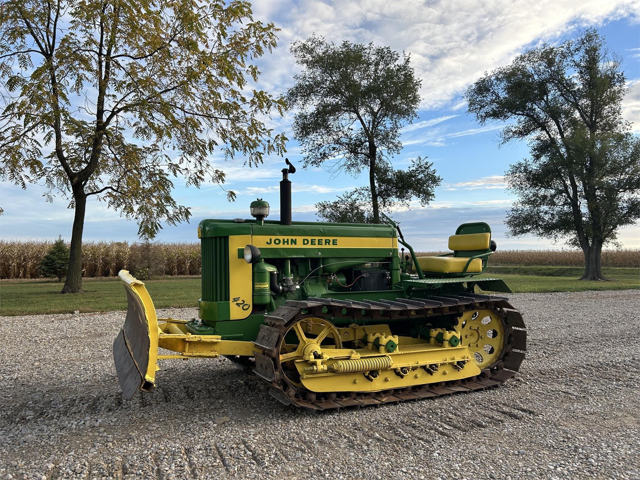 Main image John Deere 420