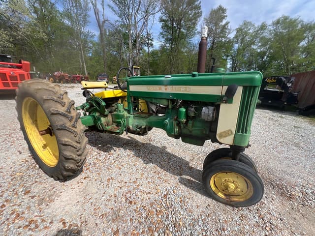 Image of John Deere 420 equipment image 2