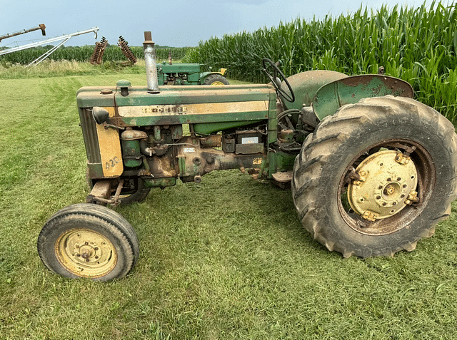 Image of John Deere 420 equipment image 1