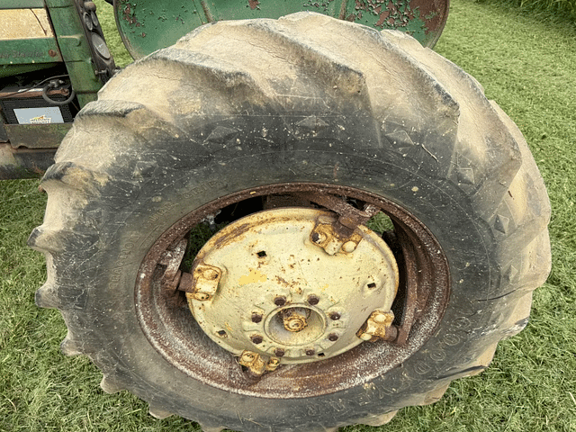 Image of John Deere 420 equipment image 2