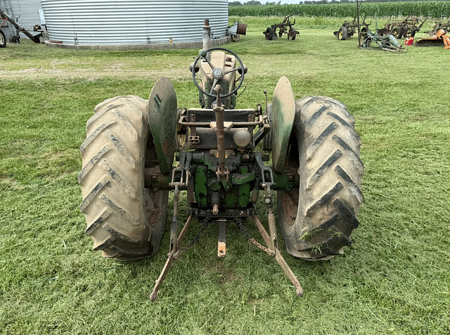 Image of John Deere 420 equipment image 3