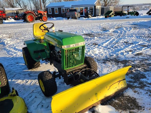 Image of John Deere 420 equipment image 1