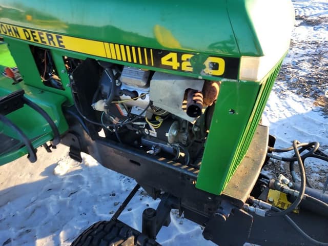 Image of John Deere 420 equipment image 4