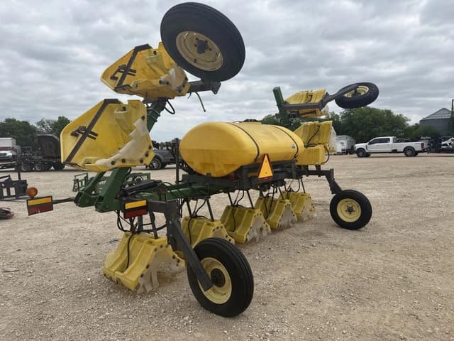 Image of John Deere 420 equipment image 2