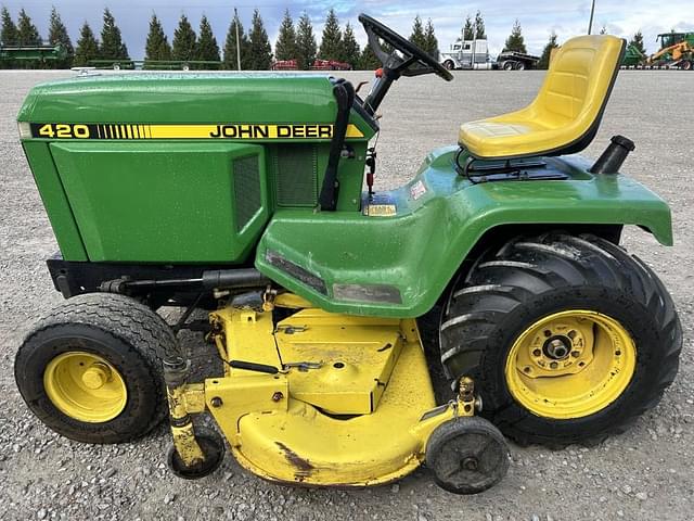 Image of John Deere 420 equipment image 2