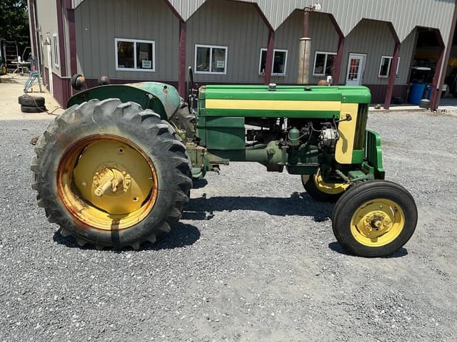 Image of John Deere 420 equipment image 1