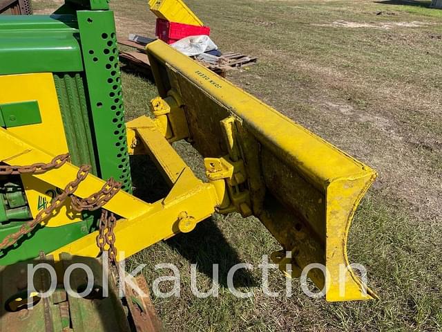 Image of John Deere 420C equipment image 2