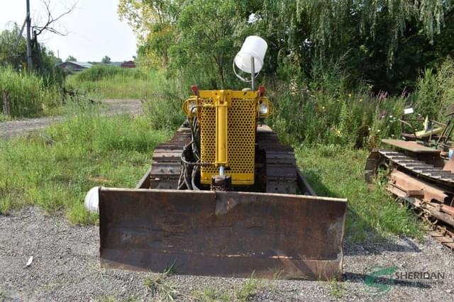 Image of John Deere 420 equipment image 1
