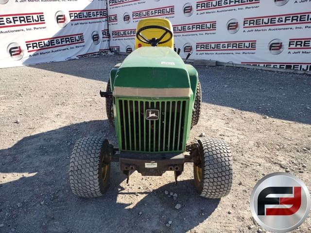 Image of John Deere 420 equipment image 1