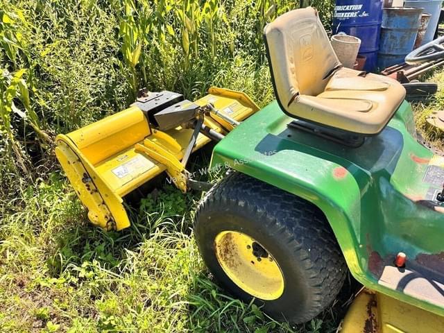 Image of John Deere 420 equipment image 3