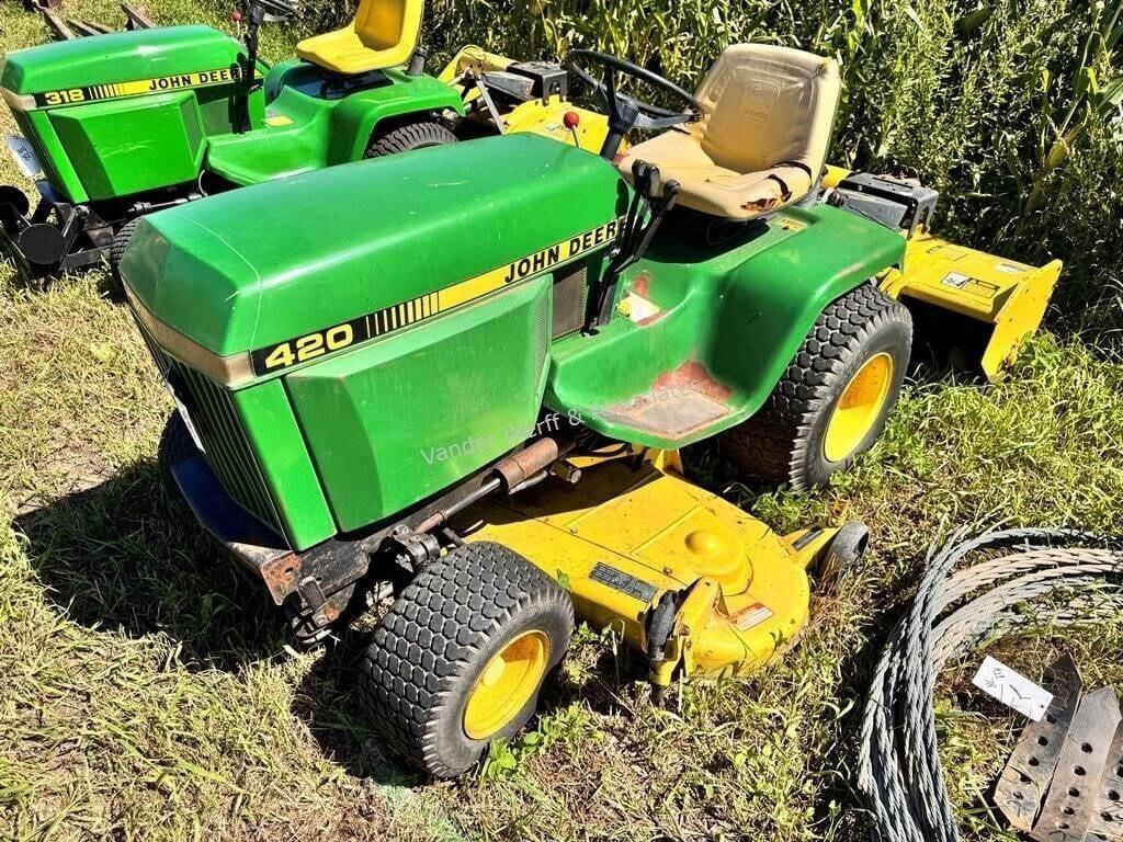 Image of John Deere 420 Primary image