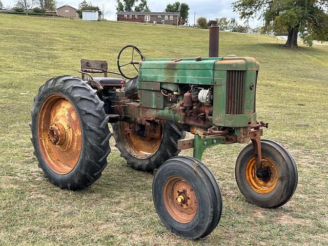 Image of John Deere 420 equipment image 3