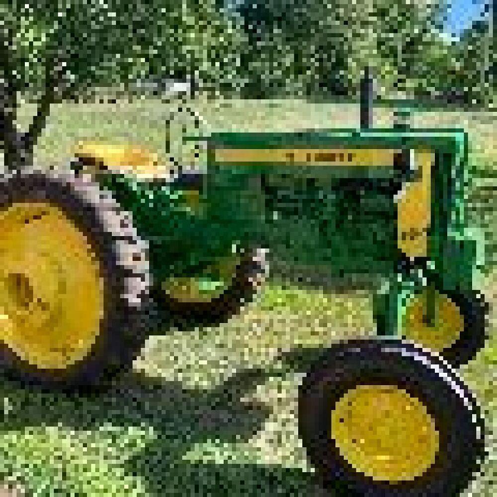 Image of John Deere 420 Primary image