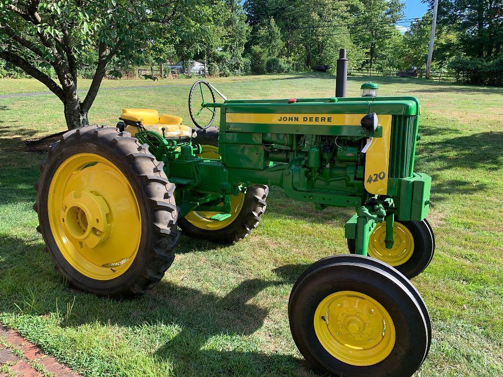 Image of John Deere 420 Primary image