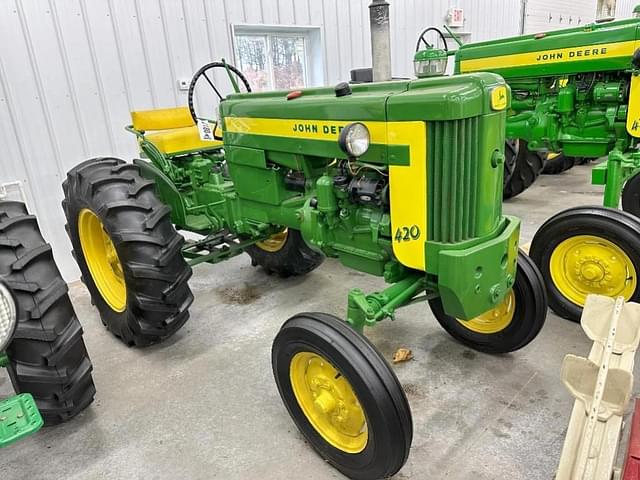 Image of John Deere 420 equipment image 2