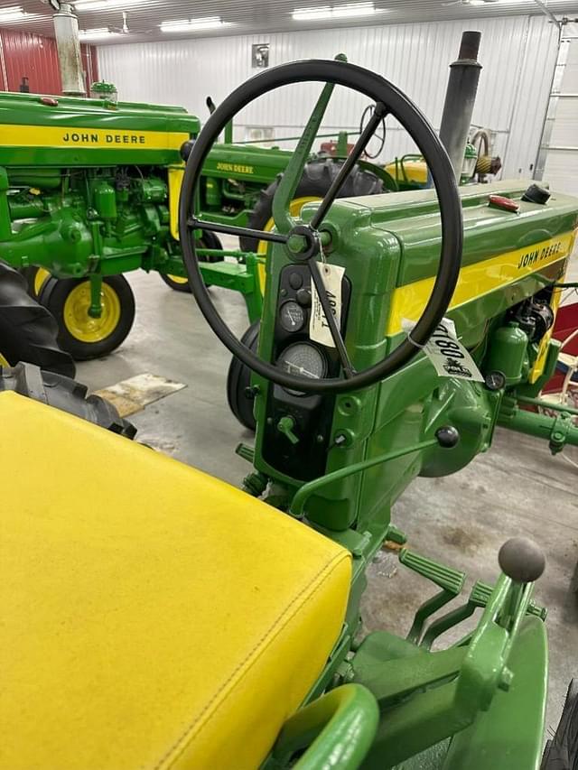 Image of John Deere 420 equipment image 3