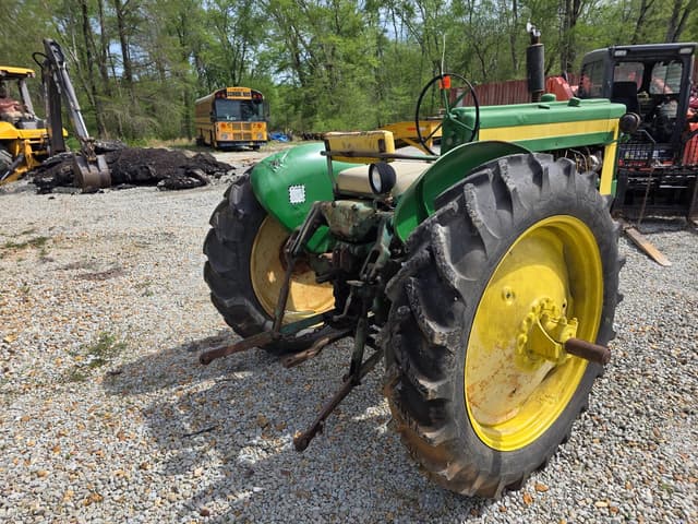 Image of John Deere 420 equipment image 4