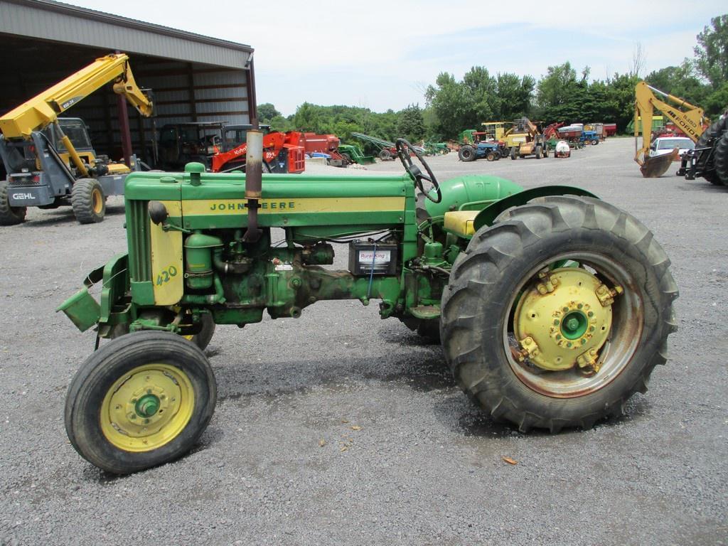 Image of John Deere 420 Primary image